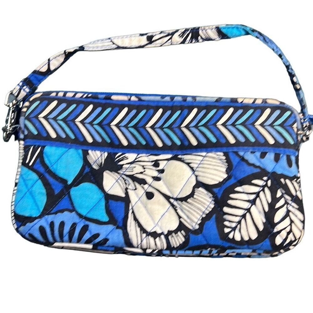 Vera Bradley Women’s Blue Bayou blue and White Floral Print Pouch Bag